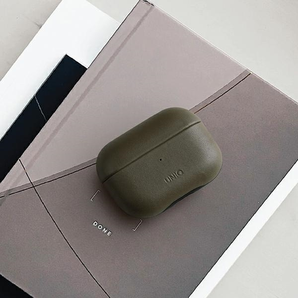 Kryt UNIQ Terra Apple AirPods Pro Genuine Leather olive