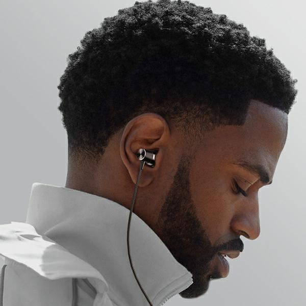 Sluchátka USAMS  EP-42 3,5 mm black SJ475HS01-1