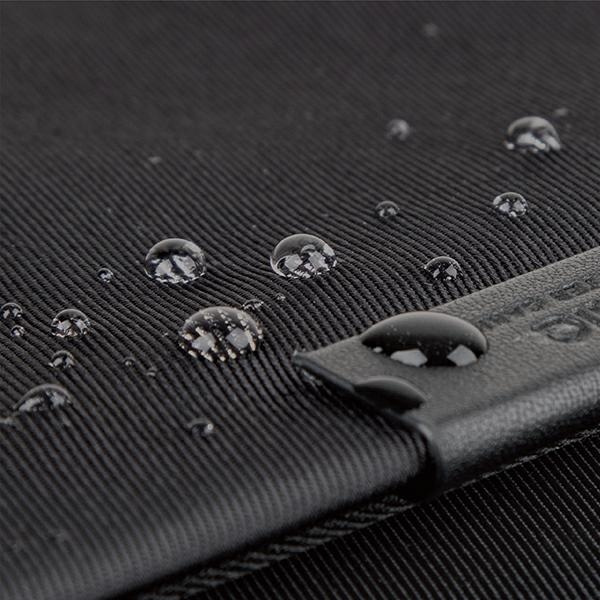 Kryt UNIQ Stockholm laptop Sleeve 16 inch abyss blue