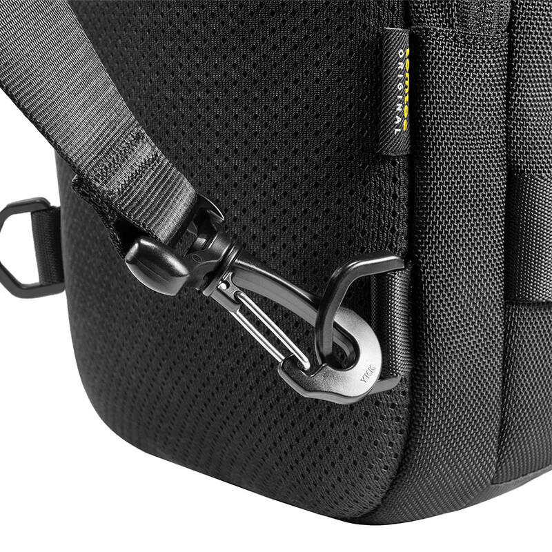 Kryt Tomtoc Navigator-T24 shoulder bag 7L (black)