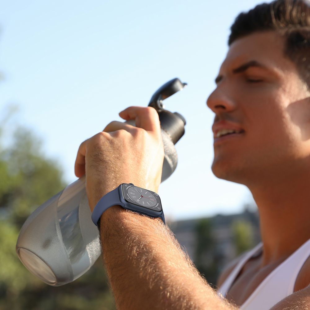 Kryt Belt Tech-Protect Silicone Apple Watch 4/5/6/7/8/9/SE/Ultra 1/2 42/44/45/49mm Walnut