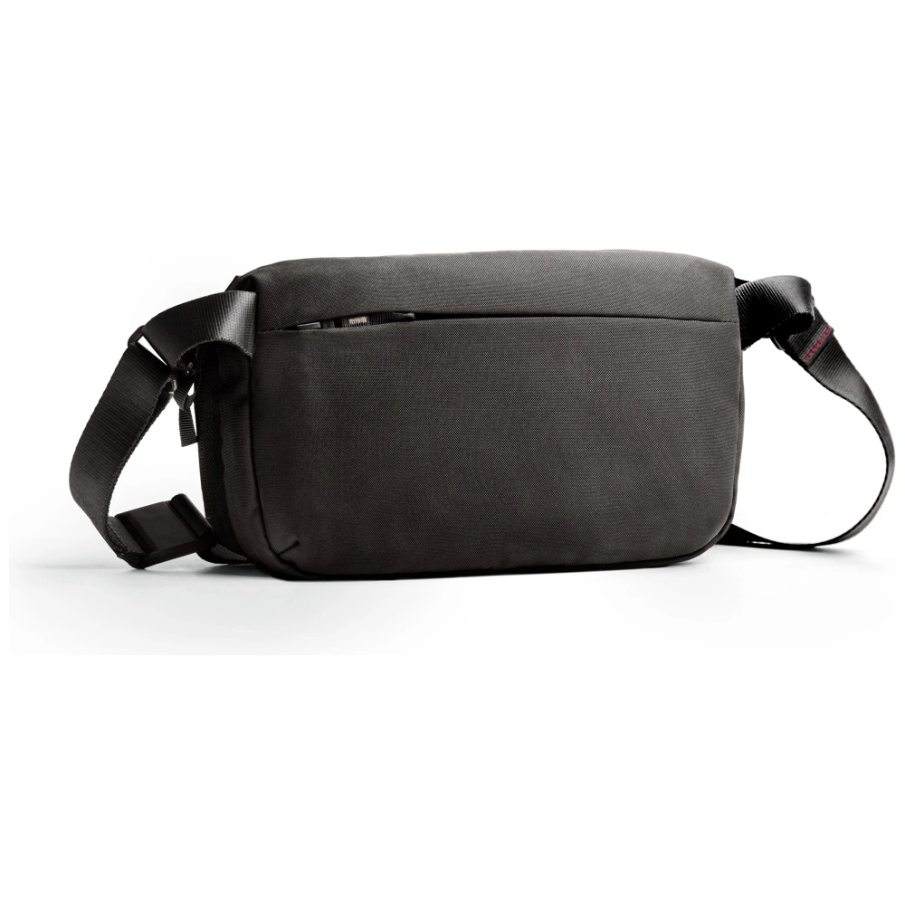 Kryt UNIQ Denver 5L Crossbody Bag black
