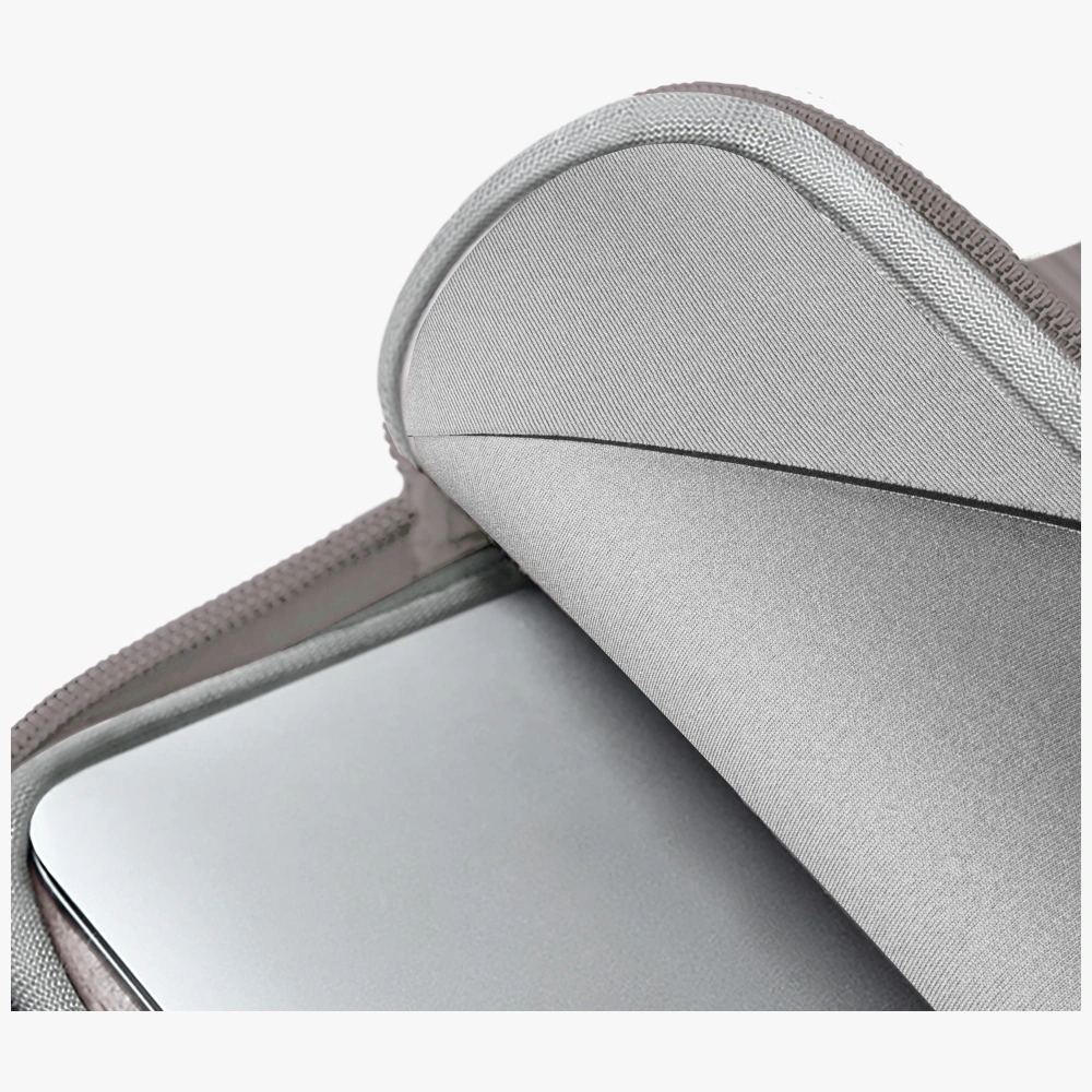 Kryt UNIQ Cyprus Ridge Edition Laptop Sleeve 16" water-resistant neoprene grey