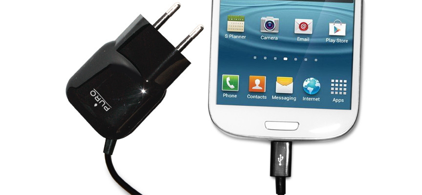 Síťová nabíječka PURO Mini Travel Charger with a cable Micro USB (black)