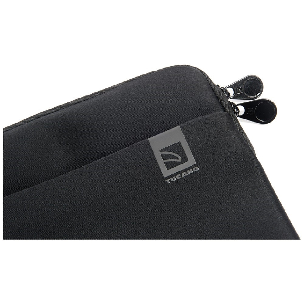 Kryt Tucano Top Sleeve 15" Apple MacBook Pro black